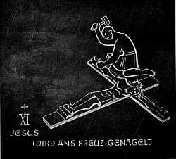 Jesus wird ans Kreuz genagelt